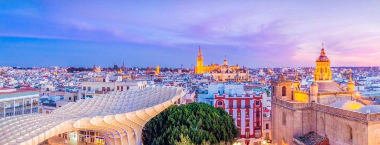 Budget And Cute Rooms With Balcony Sevilla Center エクステリア 写真